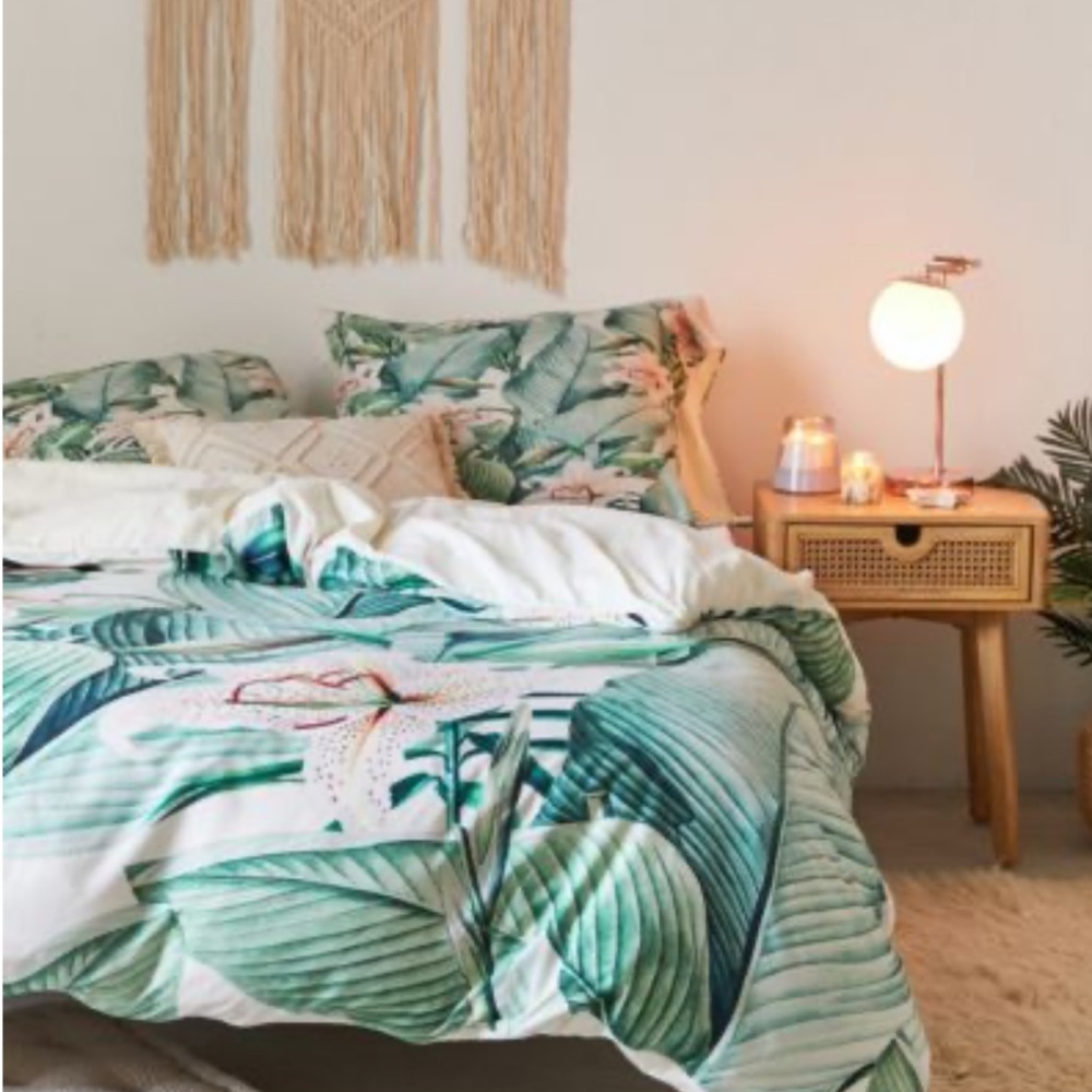 Tropical State Duvet Cover and Pillowcases - King